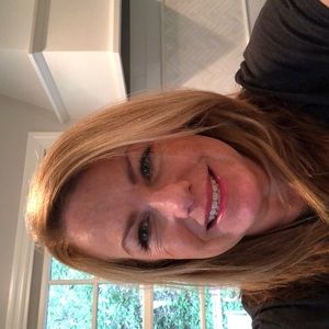 Meet your Posher, Kelley